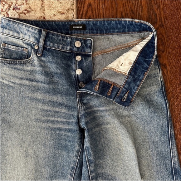 Express Jeans - Picture 6 of 6